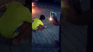 Diwali celebration/Diwali Vibes / Bursting crackers#diwalispecial#diwalivibes #diwali#shorts#viral