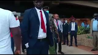 SENATOR EDWIN SIFUNA AND NAIROBI OCS LIVE DRAMA INSIDE KICC DURING THE AZIMIO DEMONSTRATION#viral