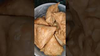 ये सब काम करके दूसरों को ना दिखायें #funny #comedy #food#keema samosa#streetfood#viral shorts status