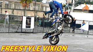 AKSI FREESTYLE MOTOR YAMAHA VIXION BIKIN TEGANG