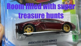 Legendary Super treasure hunt room  super chase rare diecast red line club rlc mini gt  hot wheels