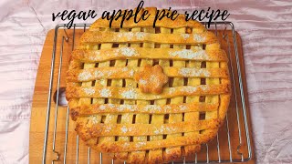 HOW TO MAKE HOMEMADE VEGAN APPLE PIE