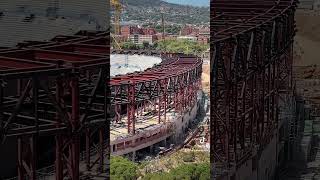 La estructura casi da la vuelta a la mitad del #campnou #barça #barcelona #fcb #fcbarcelona #futbol