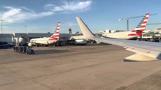 American Airlines Boeing 737-800 Taxi and Takeoff Charlotte Douglas International Airport