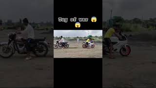 Tug of war: Bullet vs R15 #yamaha #r15v4 #r15 #bullet350 #battle #royalenfield #shorts #ytshorts