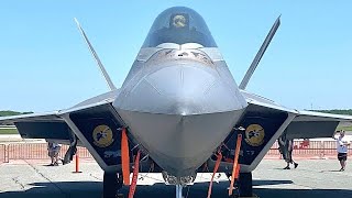 A WALK AROUND: F-22 Raptor