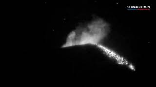 Explosion Volcan Villarrica, Chile - 24 de Diciembre del 2022 a las 02:23 a.m