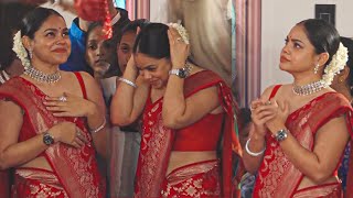 Sumona Chakravarti Immersed In Durga Puja Aarti | Bengal Beauty Snapped In Red Saree!