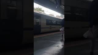 vande Bharat Express PUNE TO MUMBAI #shortvideo #edit #indianrailway