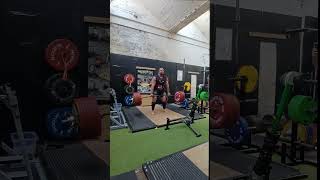 DESTROYED this 450kg / 992lbs deadlift