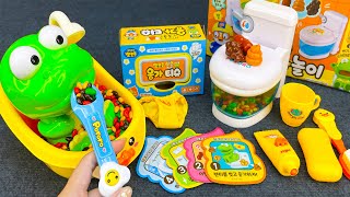 💎Toy ASMR💎 Eating M&Ms & Potty Training with Crong 뽀로로 배변훈련 장난감