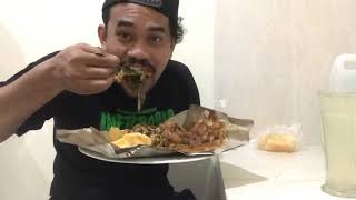 PENJUAL GADO GADO LUCU (EBEL MAKAN)