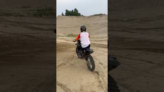 Yamaha YZ125 Sand Hill Climb! Full Brappp!