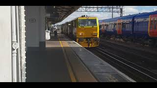 Windhoff MPV Rail Head Treatment Train passing Clapham Junction - 09/10/22