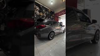 Tampilan mobilio setelah ganti velg ENKEI RPF1 R15 warna Black crome