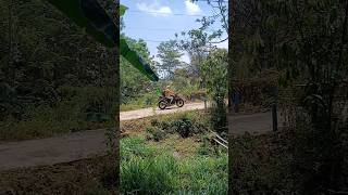 Cewek Naik Vixion di Gunung #vixion #vixionmodifikasi