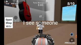 HIDE AND SEEK EXTREME ON ROBLOX #roblox