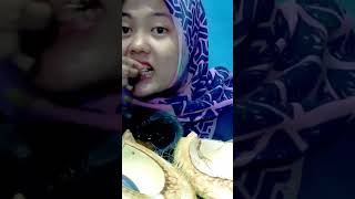 mukbang batok kelapa muda #mukbang_indonesia #rujak #tutyfebriani