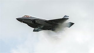 F-35 Lightning Highspeed Pass