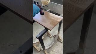 Немного лака на дуб #втоп #wood #столярка #лак #малярка #woodworking #рекомендации #шпон #дуб