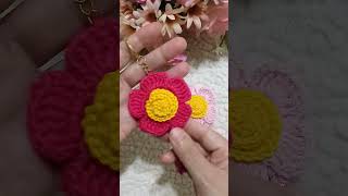 [short] chaveiro com florzinha para aplicação  #crochet #crochet  #aprendacroche #chaveirodecroche