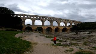 Aujourd'hui je vous emmène sur le Pont du Gard Remoulins France 🇫🇷