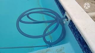 DRENANDO E DEPOIS FILTRANDO ÁGUA EM PISCINA IGUI SEM DIFICULDADES