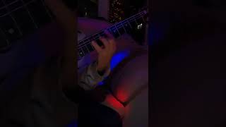 Feliz Navidad Relaxing Christmas Vibes! #fingerstyleguitar #navidad2023 #shorts