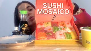 ASMR ITA | MANGIO UN MOSAICO DI SUSHI 😋🍣🥢