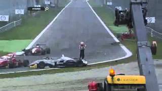 Formel 3 crash in Monza