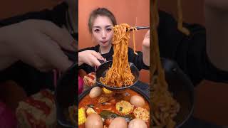 ASMR | China , eating fast  , Nooldes soup and egg