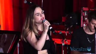 JoJo serving vocals on upper belts