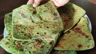 Palak Paratha Recipe | Spinach Paratha | Flavours Touch