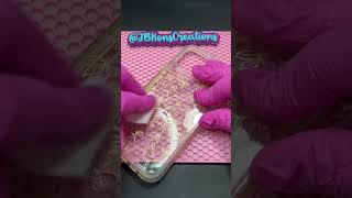 Custom RESIN Phone Grip | Resin Process Video | #epoxyresin #DIYphonegrip #shorts