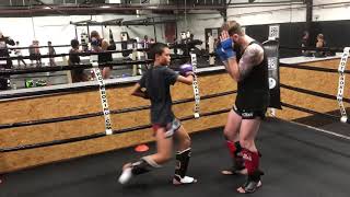 Tin training Muay Thai with CurtisTonight October 2018