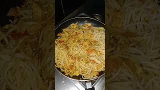 egg Chowmein noodles recipe|noodles recipe/noodles recipe in telugu|#shorts #ytshorts #short#noodles