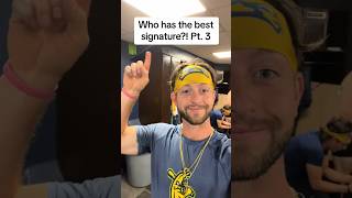 Who has the best signature!? ✍️ (WAIT TILL THE END 😂) #savannahbananas #signatures