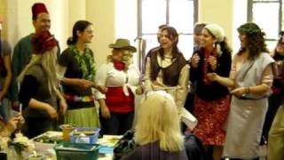 Acapella Group Delights Elderly Artisans at Yad LaKashish