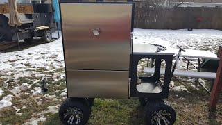 Lone Star Grillz Large Insulated Cabinet Smoker (IVS)