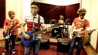 Hotel California-Eagles (GELOSH TRIBE Cover)