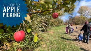 The Country Mill,  Apple Picking with Friends. Midwest Fall Fun.