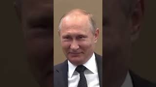 excellent reaction to the lateness of the Chinese delegation #Putin #president #Russia