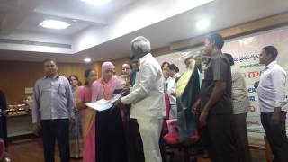 Minister Kadiyam Srihari Gave Pratibha award To Inter Merit Students