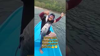 mancing popping pinggiran diatas perahu. #fishing #mancing #mancingmania #shortsyoutube #adonara