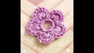 عمل ورده بالكروشية بطريقه بسيطه و سهلة _ How to crochet a simple rose / flower