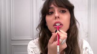 Beauty Secrets with Violette French Kiss Look