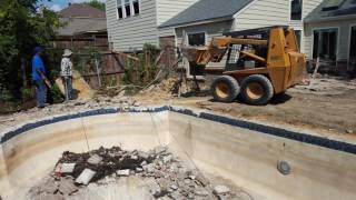 Major Remodel of a Forgotten Pool