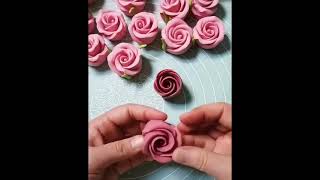 creamy rose making process for cakes