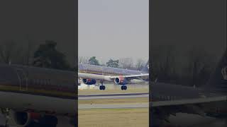 🛬 Royal Jordanian Airbus A321-231 JY-AYT landing at Frankfurt Airport (FRA) #planespotting