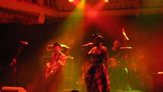 Morcheeba - Blood Like Lemonade